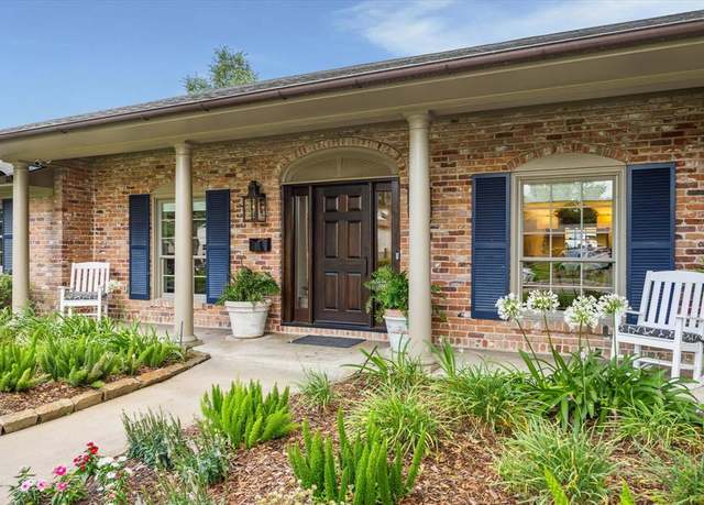 Property at 6143 Bordley Dr, Houston, TX 77057, 4 beds, 3 baths