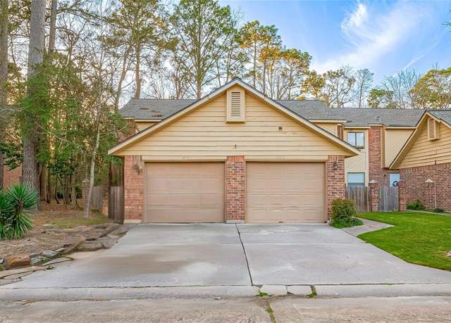 Property at 2810 Elm Grove Ct, Houston, TX 77339, 3 beds, 2.5 baths