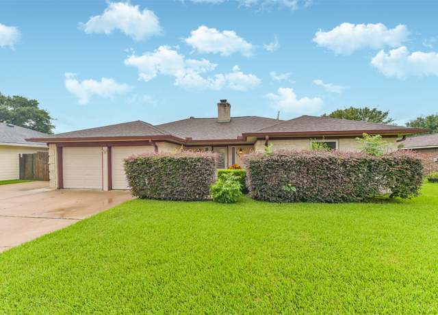 Property at 3313 Park Dale Dr, Deer Park, TX 77536, 3 beds, 2 baths