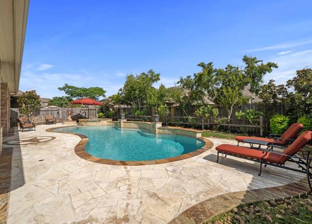Property at 13018 Hazelwood Hollow Dr, Tomball, TX 77377, 4 beds, 4 baths