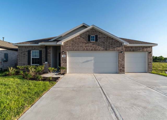 Property at 646 Escondido Dr, Dayton, TX 77535, 4 beds, 2.5 baths