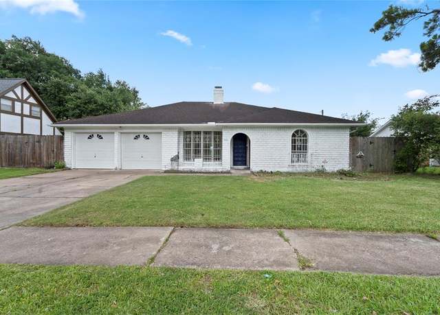 Property at 7019 Pyron Way, Houston, TX 77036, 3 beds, 2 baths