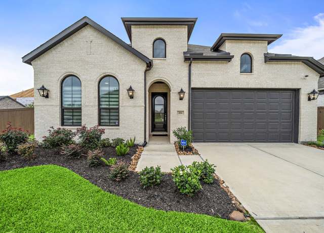 Property at 416 Bartlett St, Webster, TX 77598, 4 beds, 4 baths