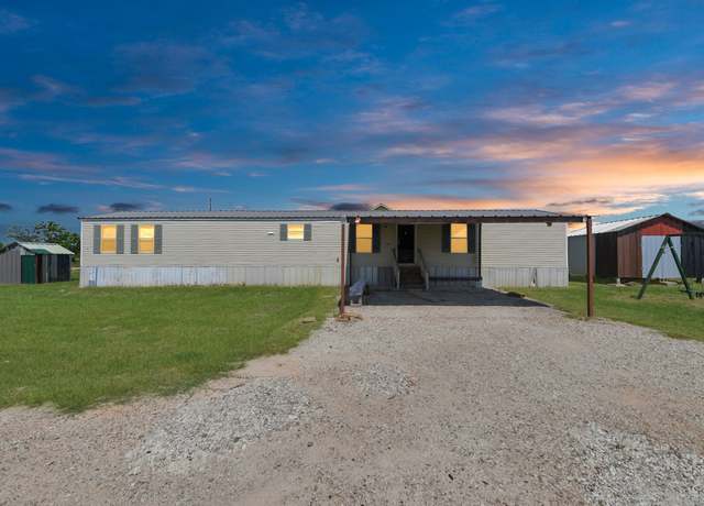 Property at 2635 Olvera Ln, Sealy, TX 77474