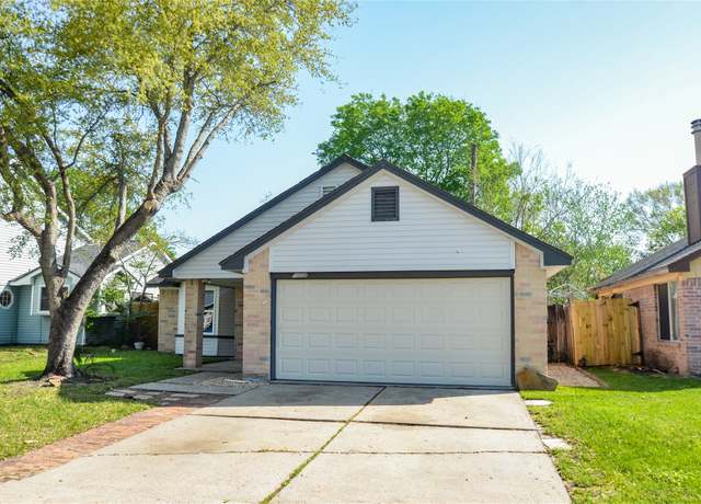 Property at 24222 Spring Sunset Dr, Spring, TX 77373, 3 beds, 2 baths
