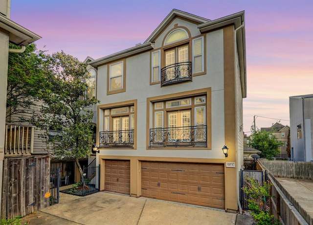 Property at 5217 Blossom St Unit C, Houston, TX 77007, 5 beds, 4.5 baths