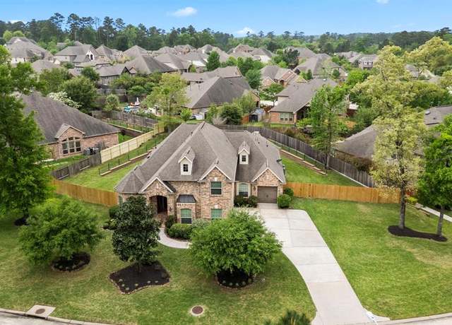 Property at 2118 Graystone Hills Dr, Conroe, TX 77304, 4 beds, 3.5 baths