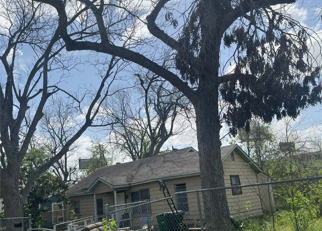 Property at 2708 Woodard St, Houston, TX 77026, 3 beds, 1 bath