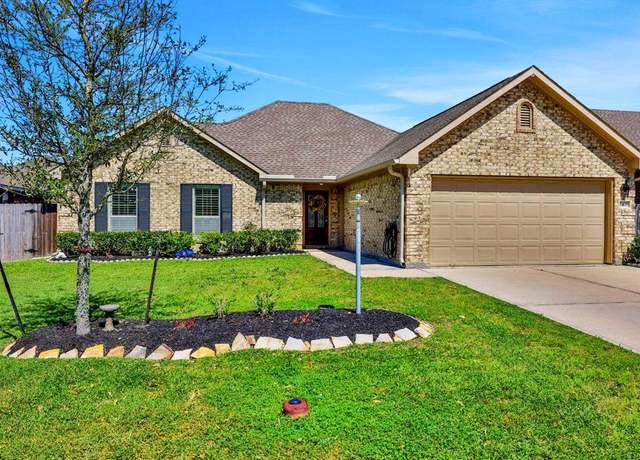 Property at 6406 Black Hills Trl, League City, TX 77573, 3 beds, 2 baths