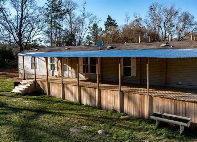 Property at 101 Tyler Rd E, Cleveland, TX 77328