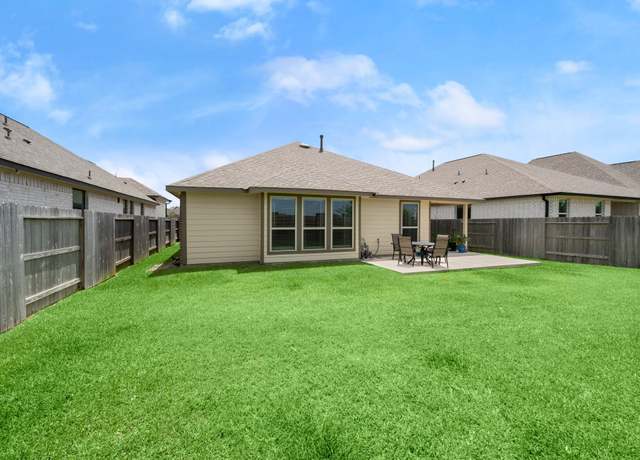 Property at 31422 Whitcombe Summit Way, Hockley, TX 77447, 3 beds, 2 baths