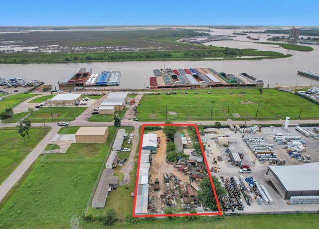 Property at 908 Lakeside Dr, Channelview, TX 77530