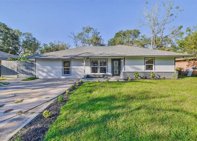 Property at 6315 Overdale St, Houston, TX 77087, 4 beds, 3 baths