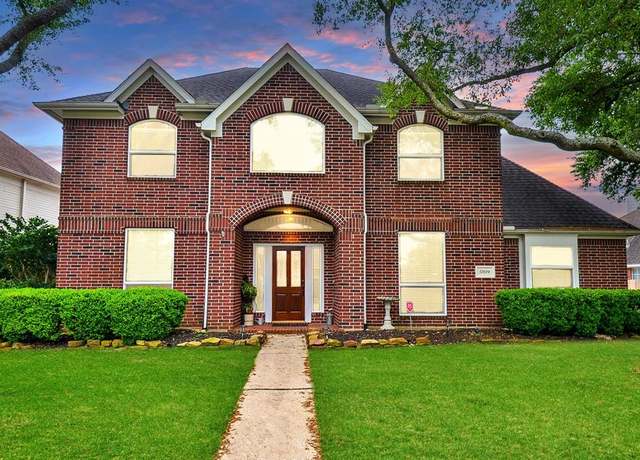 Property at 17619 Rustling Aspen Ln, Houston, TX 77095, 4 beds, 3.5 baths