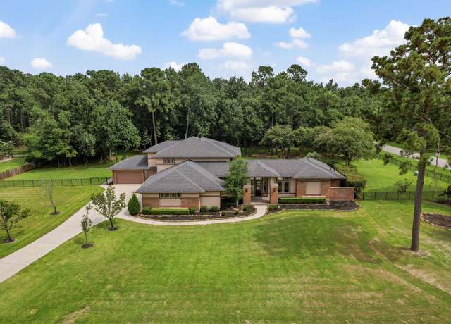 Property at 9453 Deer Path Ln, Magnolia, TX 77354, 4 beds, 4.5 baths