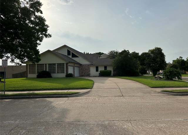 Property at 3654 Palm Grove Dr, Missouri City, TX 77459, 3 beds, 2.5 baths