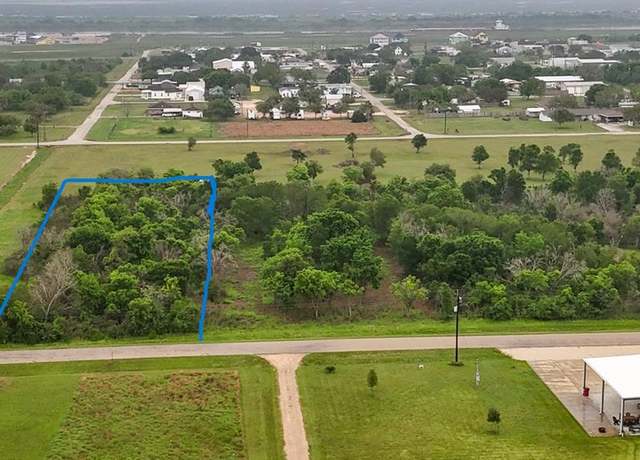 Property at Lot 3 & 4 Ingram St, Matagorda, TX 77457
