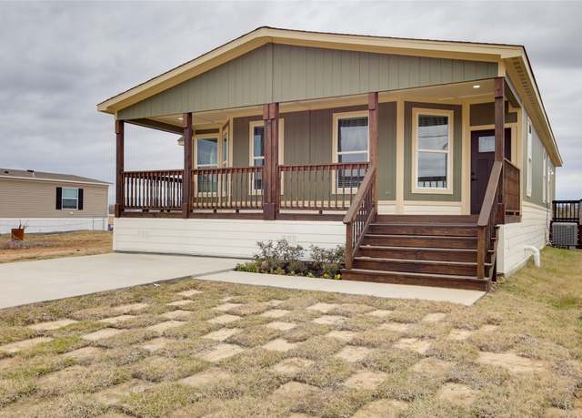 Property at 1239 Peter Pine St, Huffman, TX 77336, 3 beds, 2 baths