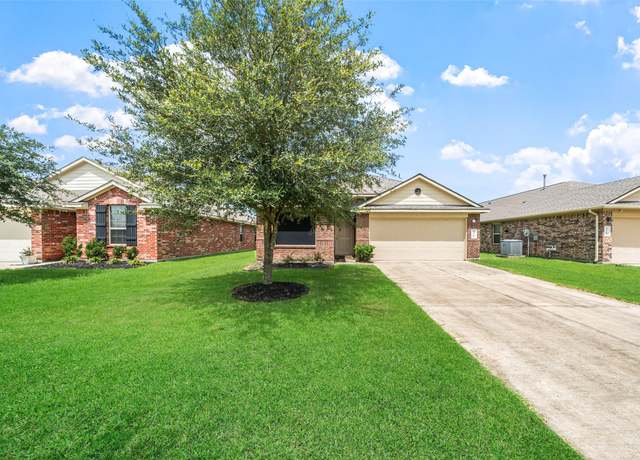 Property at 23711 Water Hickory Dr, Tomball, TX 77375, 4 beds, 2 baths