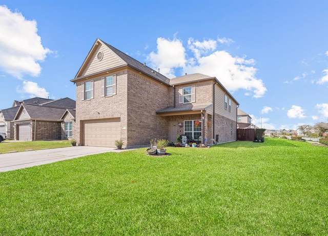 Property at 14727 Meadow Acre Trl, Houston, TX 77049, 5 beds, 2.5 baths