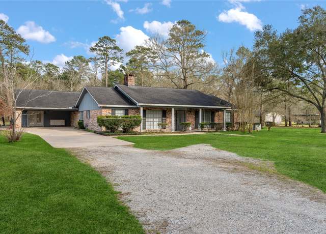 Property at 606 Wallisville Rd, Liberty, TX 77575, 4 beds, 3.5 baths
