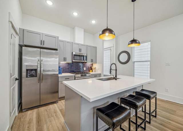 Property at 3542 Amos St Unit E, Houston, TX 77021, 3 beds, 2.5 baths