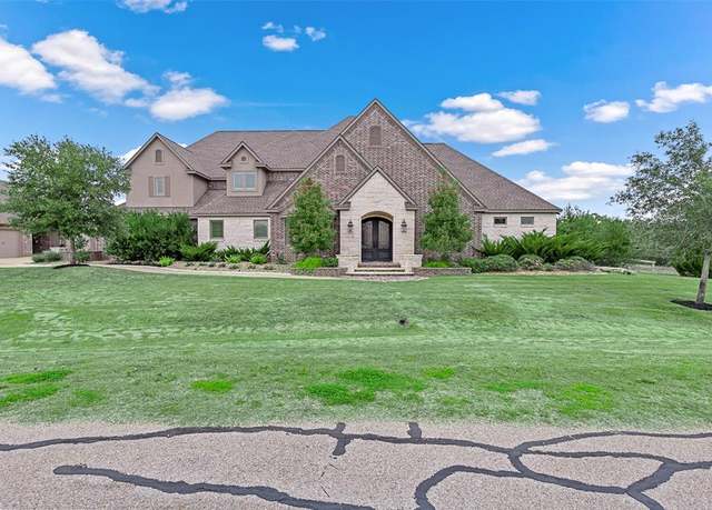 Property at 5009 Trumpeter Swan Dr, College Station, TX 77845, 6 beds, 6 baths