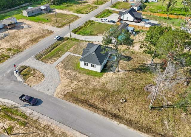 Property at 230 County Road 373-01, Splendora, TX 77372, 4 beds, 2.5 baths