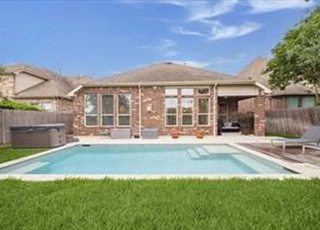 Property at 10910 Sarah Bluff Ln, Cypress, TX 77433, 3 beds, 3 baths