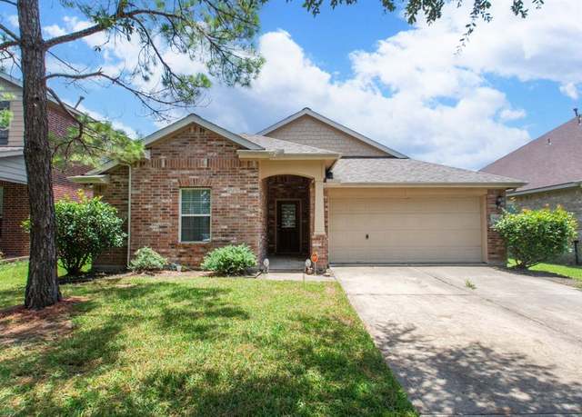 Property at 9419 Silver Ridge Dr, Rosharon, TX 77583, 4 beds, 2.5 baths