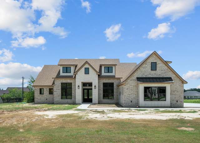 Property at 6960 Beckett Ct, Bryan, TX 77808, 4 beds, 3.5 baths