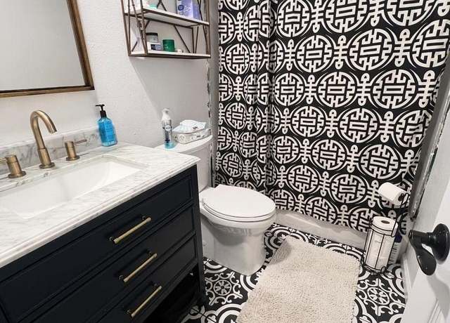 Property at 5215 Myrtlewood St, Houston, TX 77033, 3 beds, 1 bath