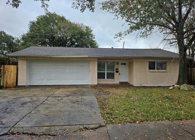 Property at 963 Michael Dr, Pasadena, TX 77506, 3 beds, 2 baths