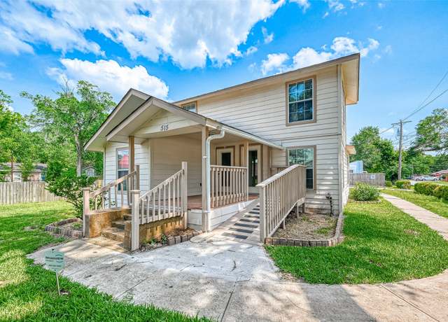 Property at 515 Austin St, Richmond, TX 77469, 6 beds, 2 baths