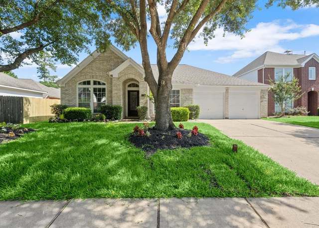 Property at 11722 Gray Forest Trl, Tomball, TX 77377, 4 beds, 3 baths