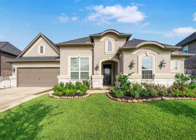 Property at 915 Falcon Hollow Ln, Pinehurst, TX 77362, 4 beds, 4 baths