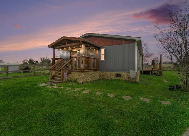 Property at 1408 Lilley Rd, Alvin, TX 77511, 5 beds, 3 baths