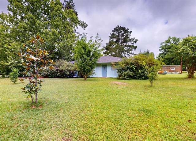 Property at 136 Tom Marsh Rd, Livingston, TX 77351, 3 beds, 1.5 baths
