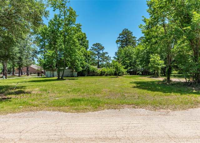 Property at 703 S Holly Ave, Cleveland, TX 77327