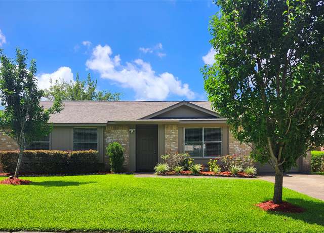 Property at 2517 Harpers Ferry Dr, League City, TX 77573, 3 beds, 1 bath