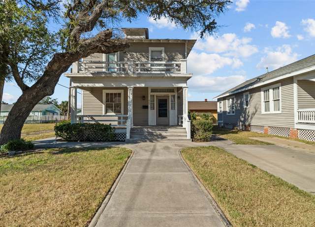 Property at 809 University Blvd, Galveston, TX 77550, 3 beds, 2.5 baths