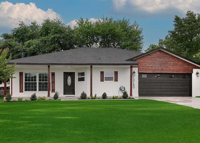Property at 13150 Skyline Dr, Willis, TX 77318, 3 beds, 2 baths