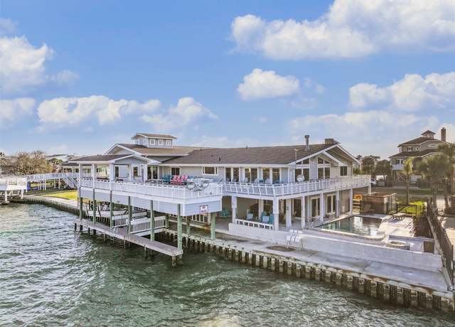 Property at 4120 W Bayside Way, Jamaica Beach, TX 77554, 4 beds, 3.5 baths