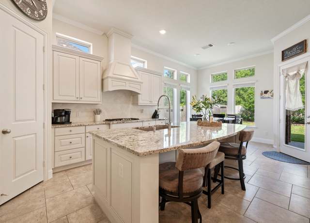 Property at 5810 Banfield Canyon Ln, Porter, TX 77365, 3 beds, 2 baths
