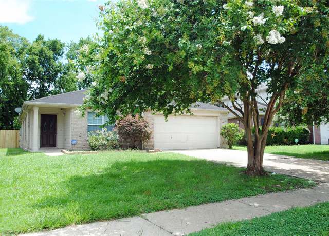 Property at 16827 Watering Oaks Ln, Houston, TX 77083, 3 beds, 2 baths