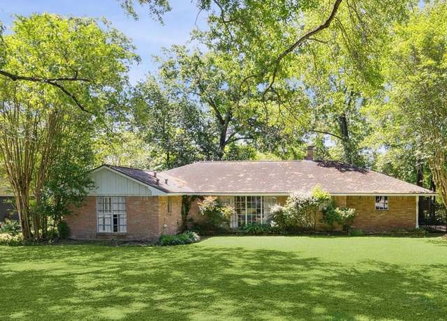 Property at 10911 Britoak Ln, Houston, TX 77079, 3 beds, 1.5 baths