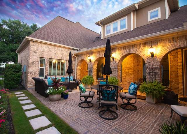 Property at 51 Woodglade Way, Tomball, TX 77375, 3 beds, 4 baths