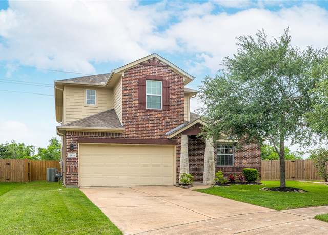 Property at 2543 Crystal Shore Dr, Rosharon, TX 77583, 4 beds, 2.5 baths