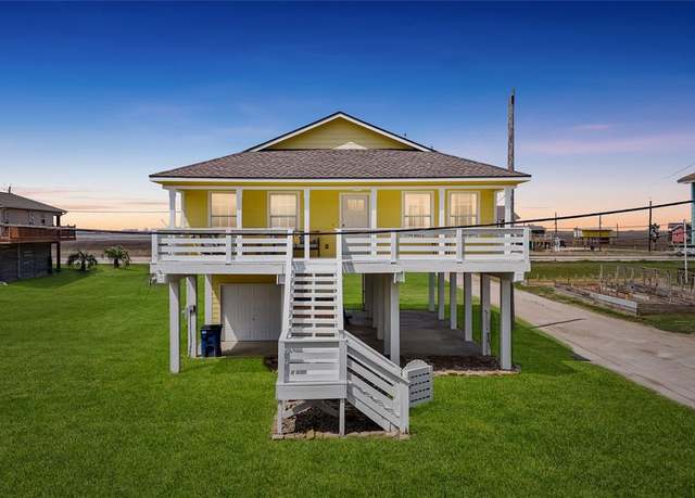 Property at 1014 Blue Water Hwy, Surfside Beach, TX 77541, 3 beds, 2 baths