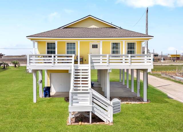 Property at 1014 Blue Water Hwy, Surfside Beach, TX 77541, 3 beds, 2 baths